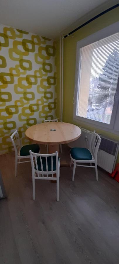 Apartman Zelezna Ruda Exterior photo